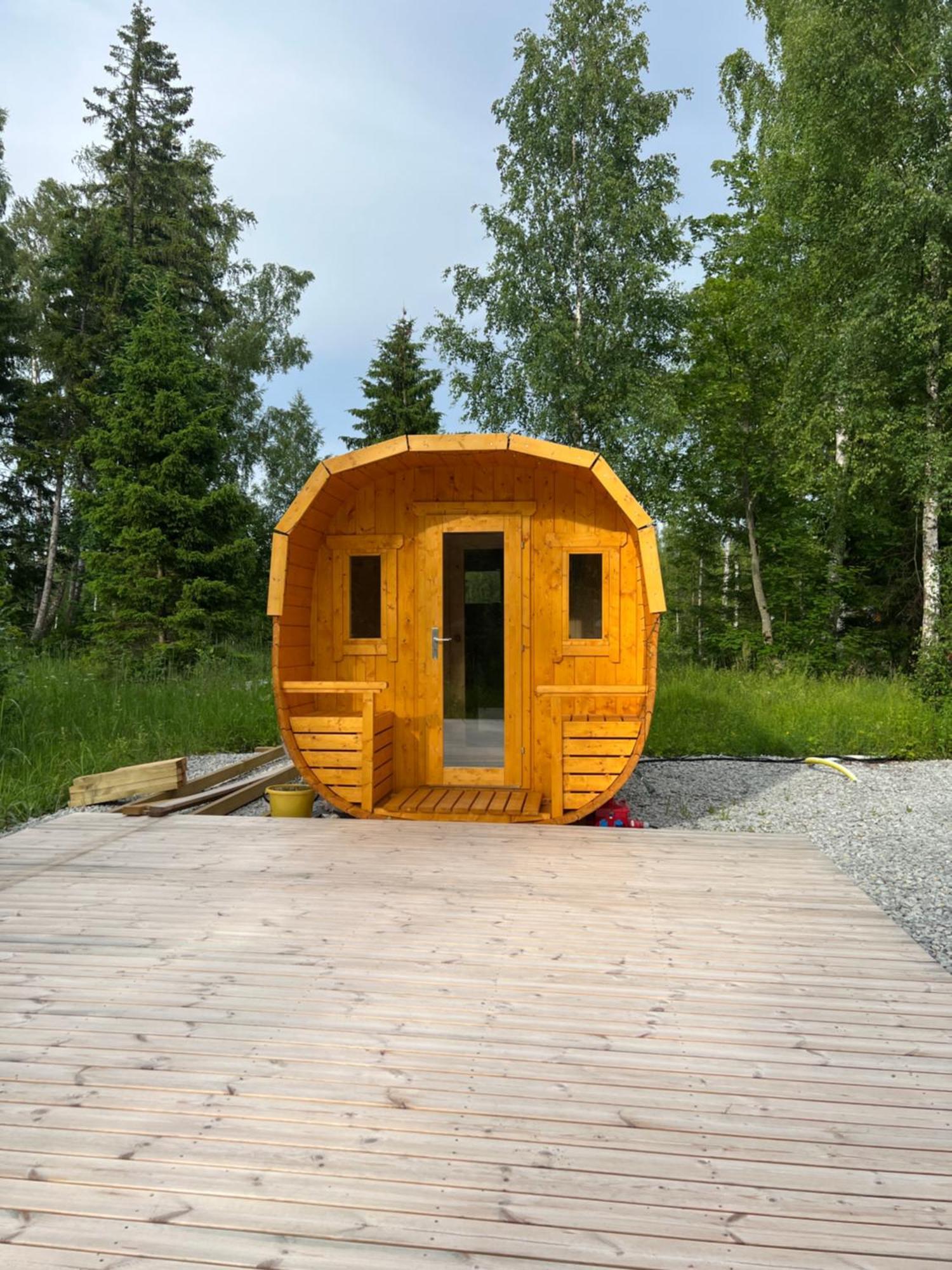 Marika Puhkekuela - Metsanurga Oeoemaja "Shared Bathroom" Nova Exterior photo